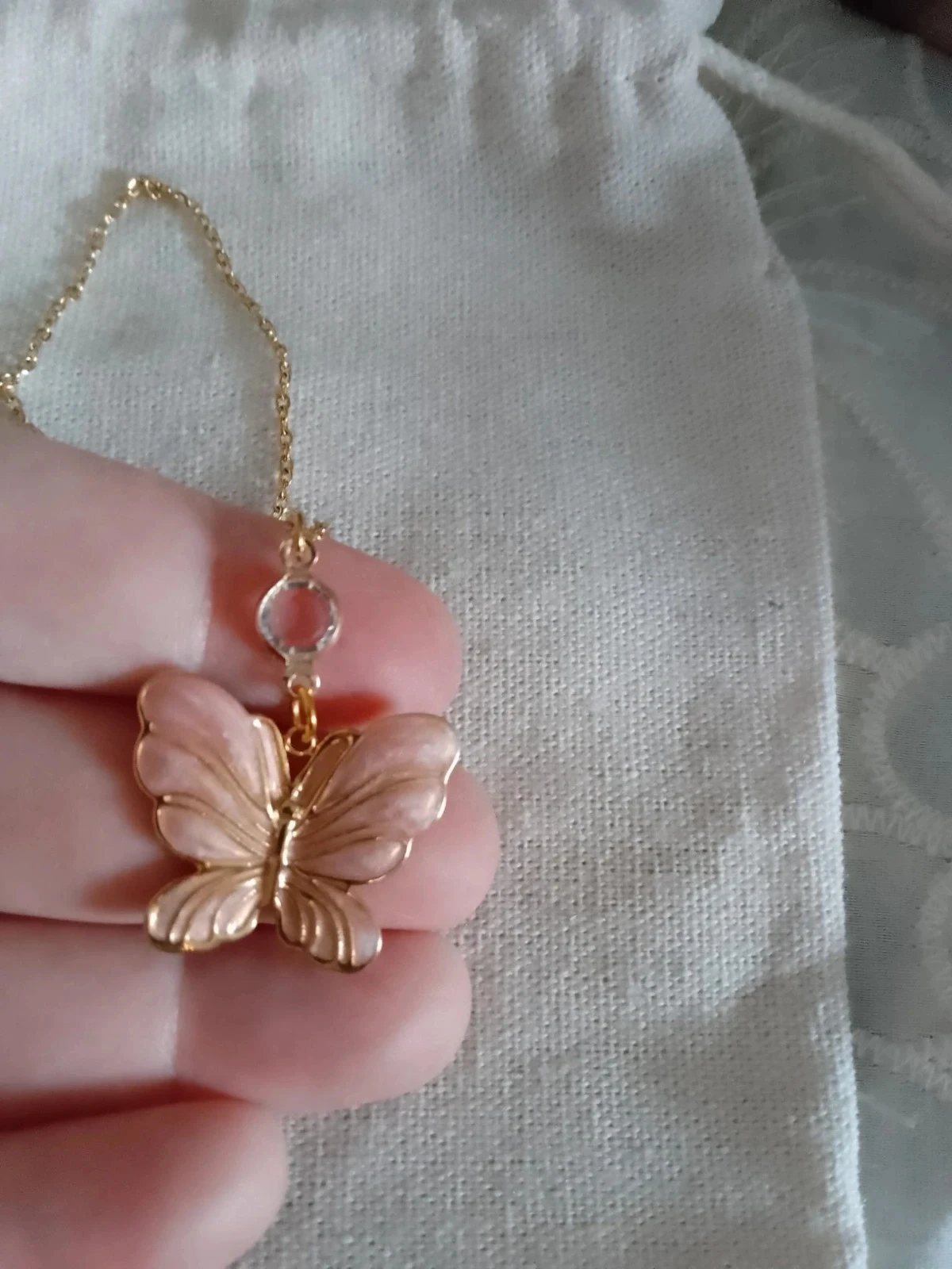 Collar de mariposa bohemio con conector de cuarzo – photo 3